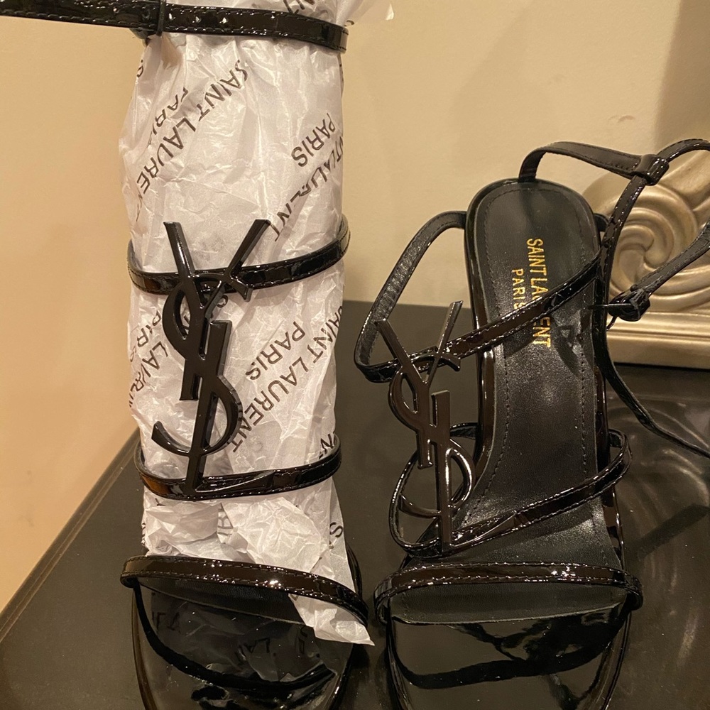 Black Saint Laurent heels
